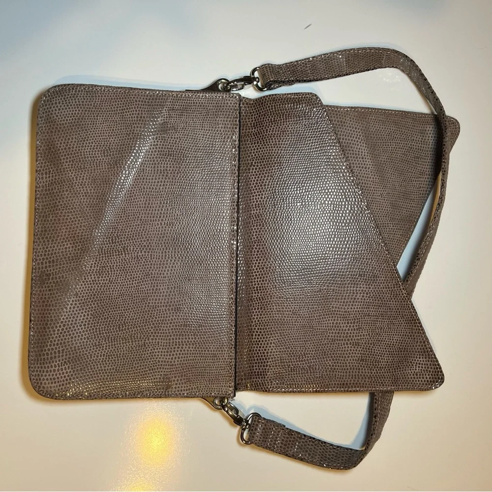 Van Eli Clutch Purse Handbag Faux Suede Snakeskin Pattern